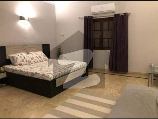 Defence Full Furnished Room Available