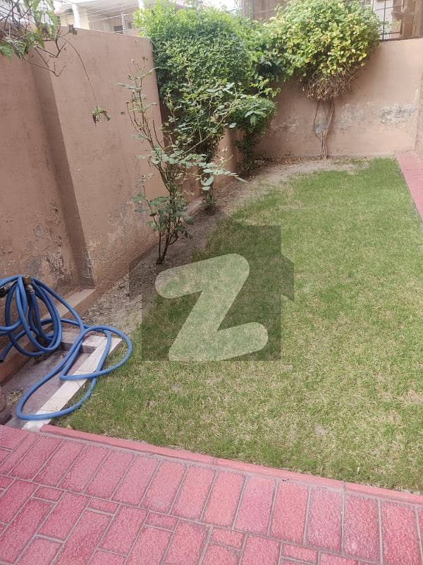 10 MARLA SINGEL STORY HOUSE FOR SALE IN WAPDA TOWN BLOCK D3 Wapda Town