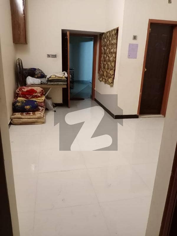 Nazimabad No. 4 4 Bedroom Drwaing Lounge Banglow Floor Available For Rent