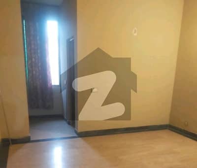 10 Marla Upper Portion In Main Boulevard DHA Defence For rent