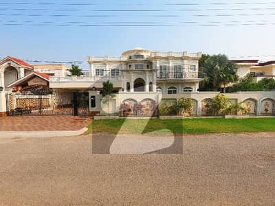 Near To Park 2 Kanal House For Sale In Wapda Town Phase 1 Block H1 Lahore