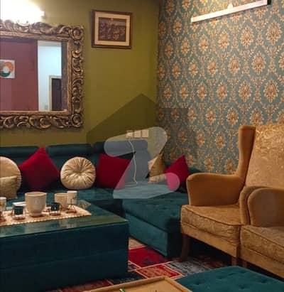 مرغزار آفیسرز کالونی لاہور میں 5 کمروں کا 10 مرلہ مکان 2.95 کروڑ میں برائے فروخت۔