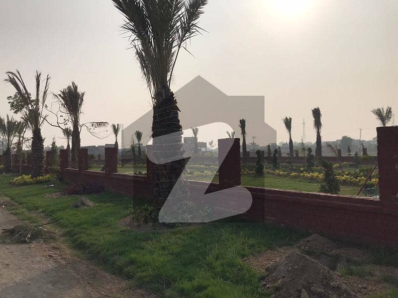 Hurry up!!!! And grab this Golden Opportunity Get possesion of your plot on down payment. 1 Kanal Residential Farm House for sale In Arabian Farm.