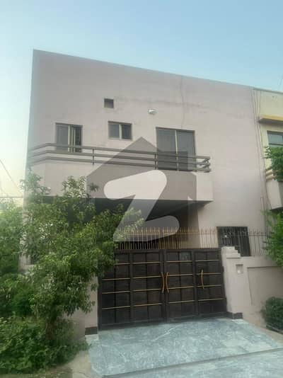ڈی ایچ اے فیز 3 ڈیفنس (ڈی ایچ اے),لاہور میں 3 کمروں کا 5 مرلہ مکان 2.75 کروڑ میں برائے فروخت۔