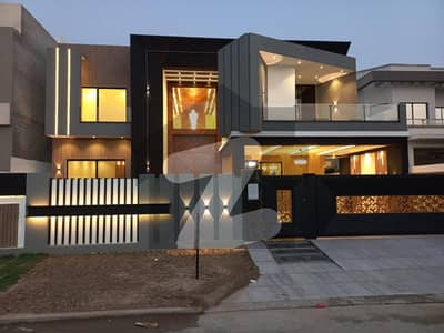 Luxurious Brand New Triple Storey Ultra Modern House Available On Main Boulevard Phase 2 For Sale