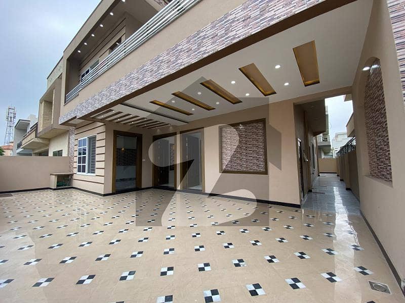 سوان گارڈن ۔ بلاک اے سوان گارڈن,اسلام آباد میں 3 کمروں کا 12 مرلہ بالائی پورشن 45.0 ہزار میں کرایہ پر دستیاب ہے۔