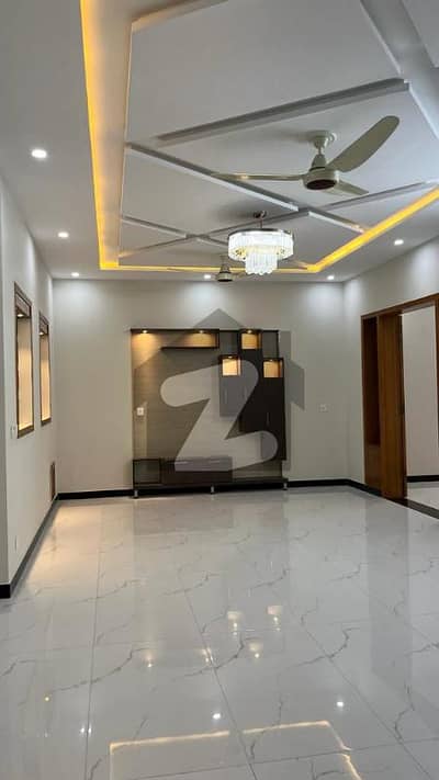 10 Marla Luxury Upper Portion For Rent InG-13 Islamabad