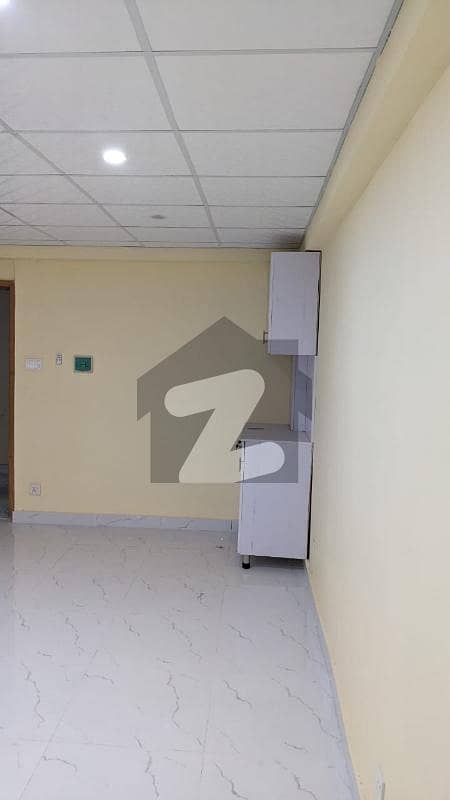15x24 2nd Floor Office For Rent