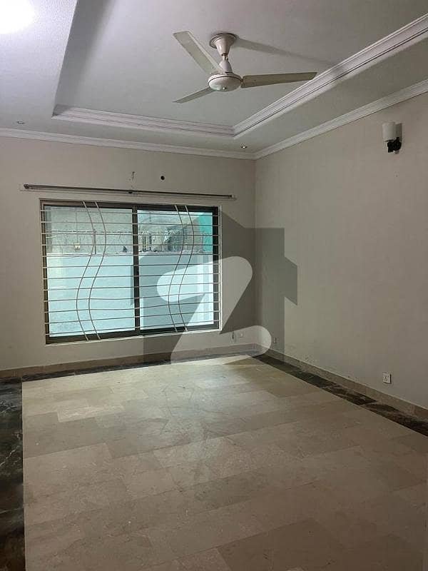 10 Marla House main Boulevard Bahria Town Phase 4 Bahria Town Phase 4