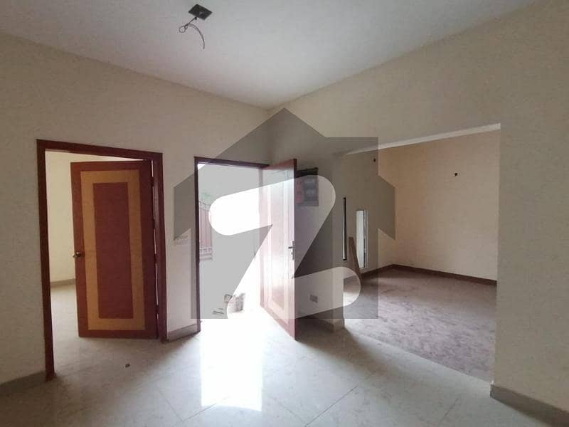 1400 Square Feet Flat For sale In North Nazimabad - Block T Karachi