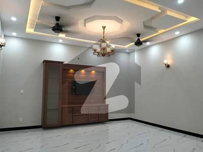 14 Marla Beautiful Upper Portion Available For Rent At Reasonable Price