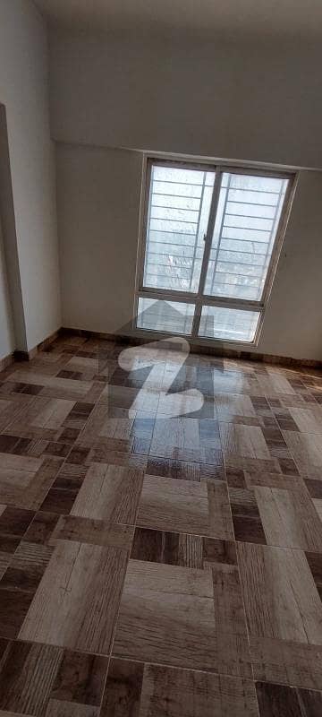 Flat For Rent Qayumabad Royal Tower