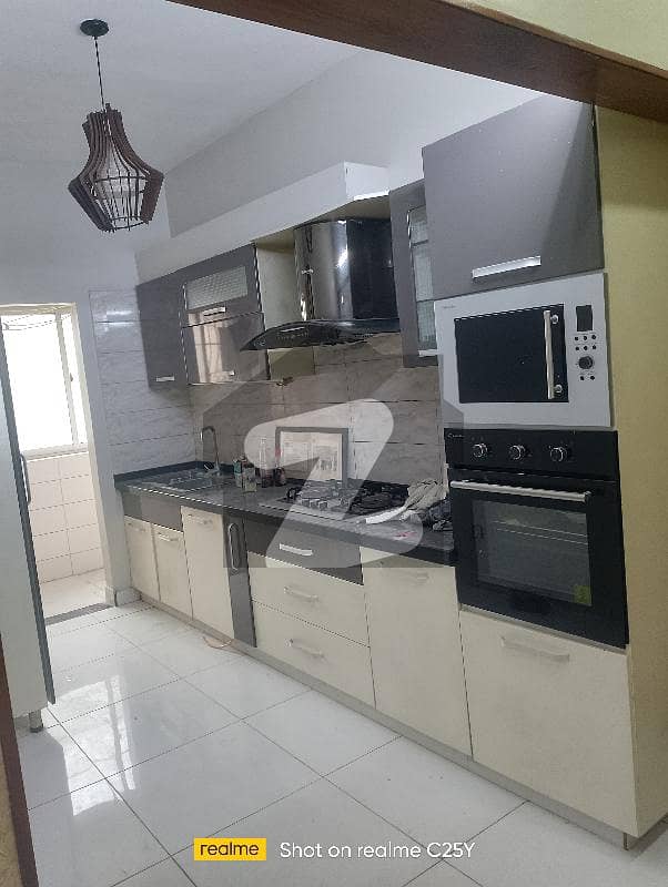 Ground Floor Fully Renovated Flat Ground Floor Fully Renovated Flat