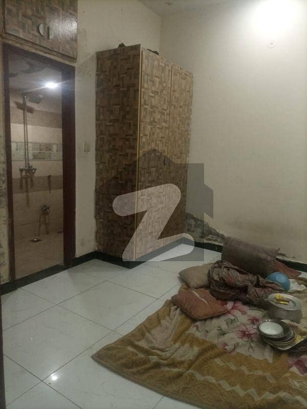 نواب ٹاؤن لاہور میں 4 کمروں کا 2 مرلہ مکان 40.0 ہزار میں کرایہ پر دستیاب ہے۔