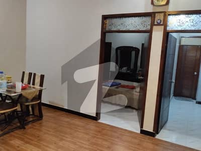 پولیس سوسائٹی کراچی میں 2 کمروں کا 5 مرلہ مکان 2.2 کروڑ میں برائے فروخت۔