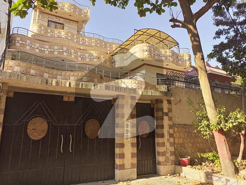 400 Sq Yd Well Maintained Luxurious Bungalow For Sale At Prime Location Of Gulshan-E-Iqbal Block 13/C