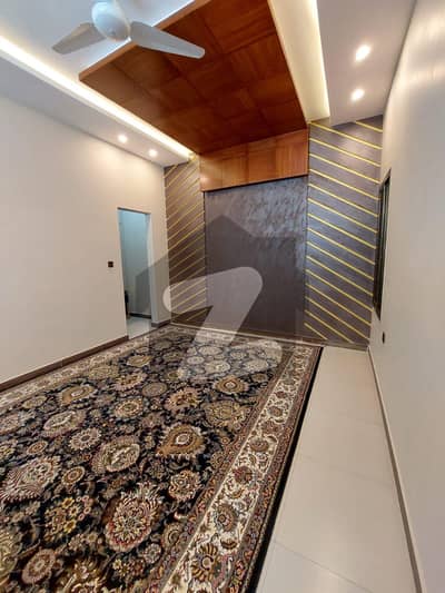 HOUSE FOR SALE IN BEST LOCATION OF GULSHAN E MAYMAR