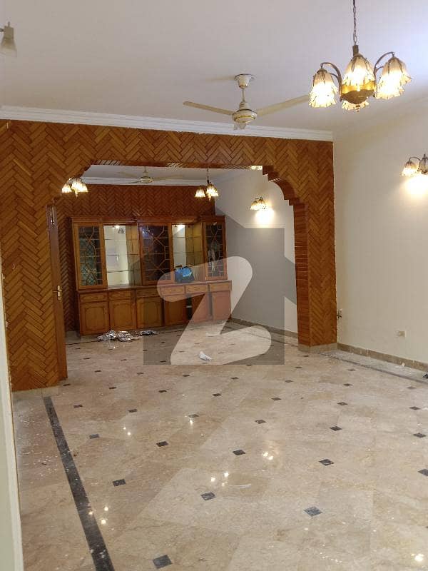 A Beautiful Ground Portion Available For Rent In F-11/2 Islamabad