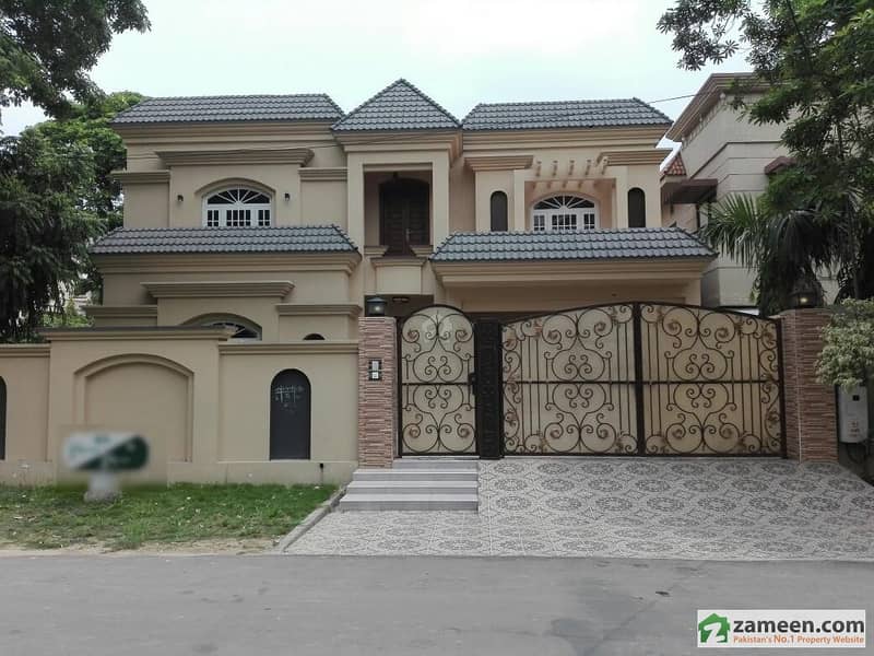 Brand New 1 Kanal House For Sale