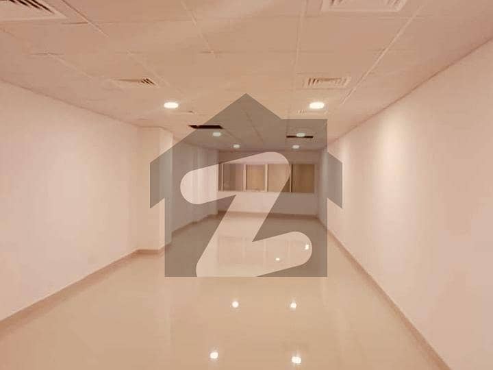 300 Sqfeet Ground Floor Corner Shop available For Rent Gulberg Green Islamabad