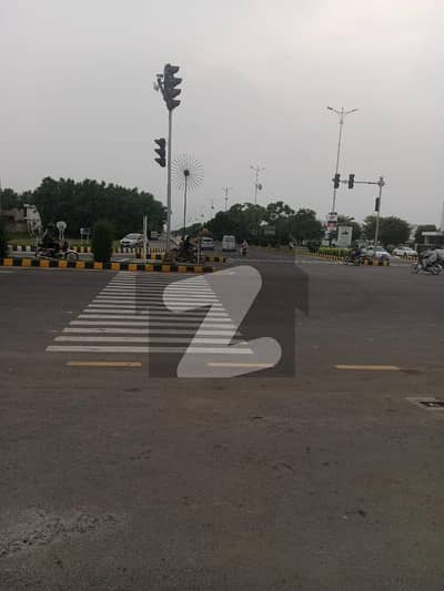 2 Marla Commercial Hot Location Plot For Sale On Airport Road