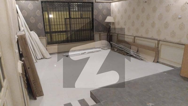 ڈی ایچ اے فیز 4 ڈی ایچ اے ڈیفینس,کراچی میں 6 کمروں کا 1 کنال مکان 7.0 کروڑ میں برائے فروخت۔