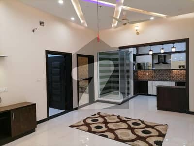 Highly-Desirable Lower Portion Available In Madina Town For sale