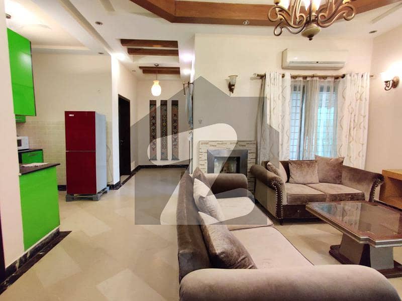 1 Kanal Fully Furnished Lower Lock Upper Portion For Rent, Phase V, DHA