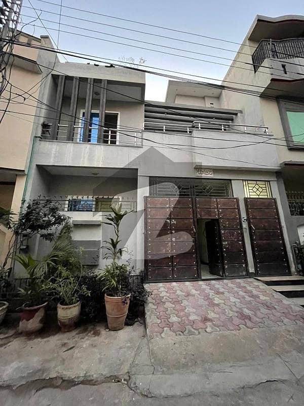 آفیسرز گارڈن کالونی ورسک روڈ,پشاور میں 6 کمروں کا 5 مرلہ مکان 2.6 کروڑ میں برائے فروخت۔