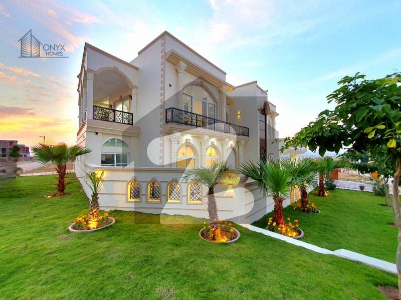 Classical Corner House With Huge Lawn Near Future World School