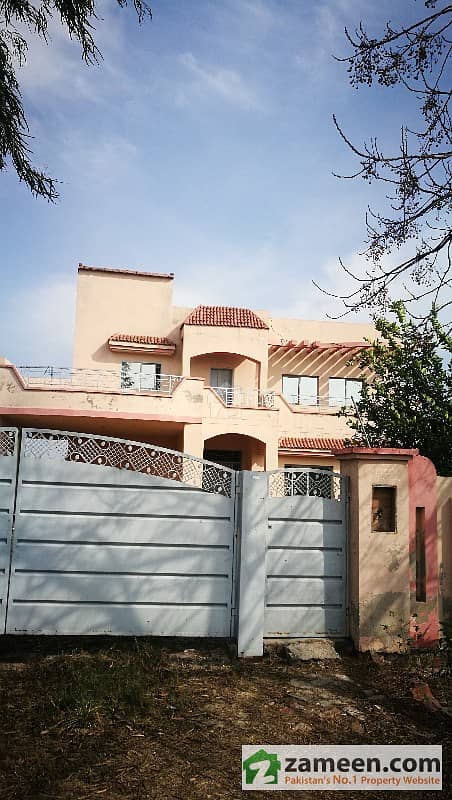 30 Marla House Double Story For Sale In Chinar Bagh 100 Ft Rd Demand 160 Lac