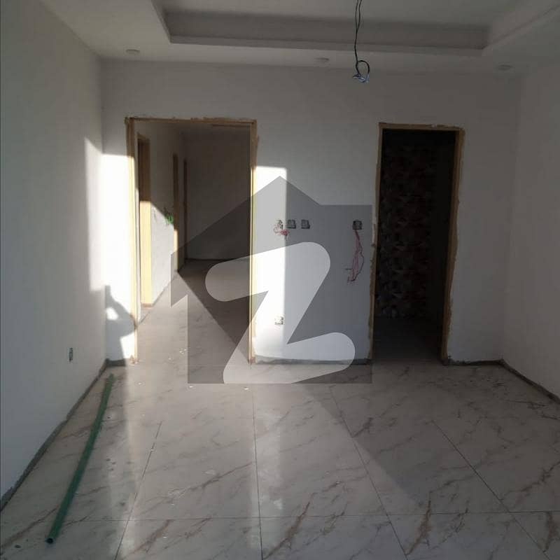 1100 Square Feet Flat In G-14 For sale