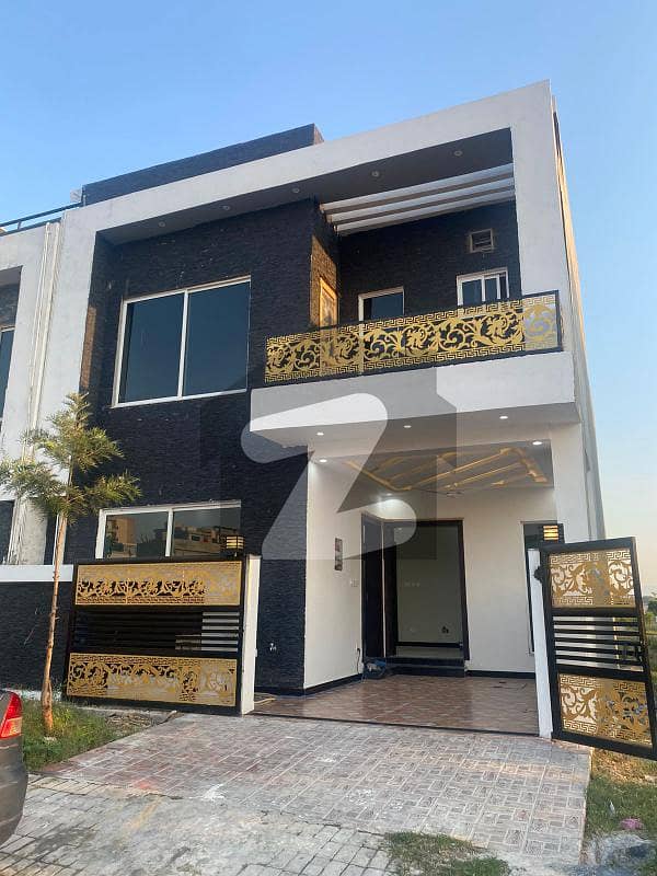 5 MARLA PARKFACE HOUSE IN BAHRIA ENCLAVE ISLAMABAD