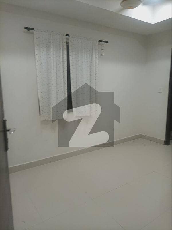 Studio apartments available for rent 

One badroom with attached bath
Kitchen
Sq 300
Rent demand 25000

Please contact for more details and other options or visit our websiteStudio apartments available for rent