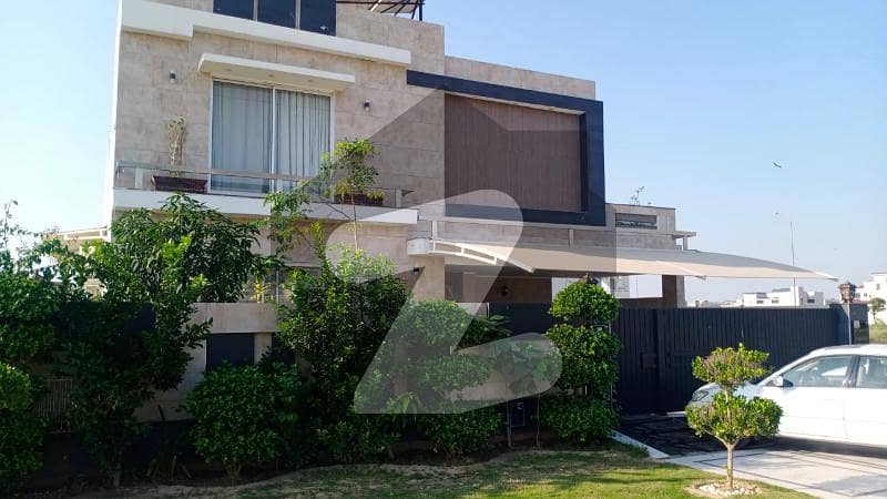 Separate Gate 1 Kanal Beautiful Upper Portion For Rent