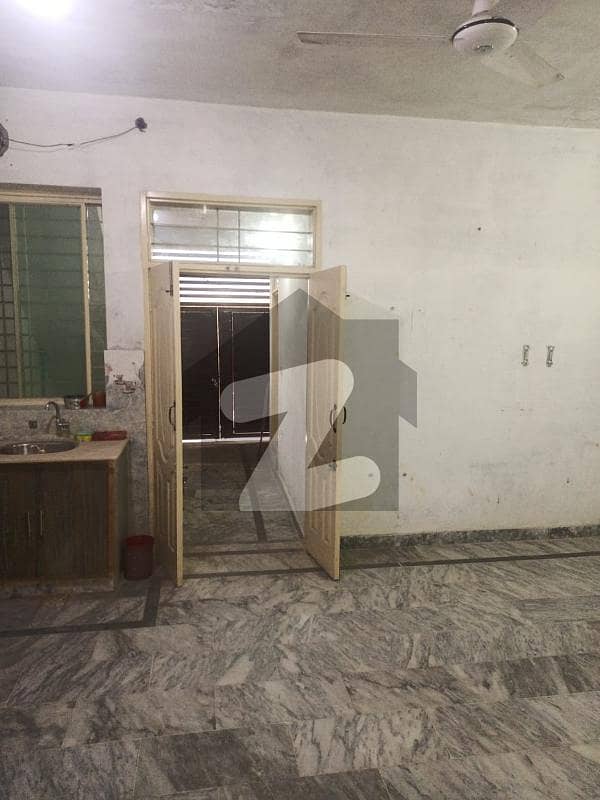3 Bed 4 Marla House Is Available For Rent for 20,000/- Only In Nawaz Town