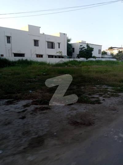 100 yards plot available AYYUBIA COMMERCIAL Street:11 DHA Phase 7 Extension Karachi