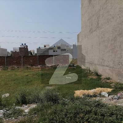 5 Marla Residential Plot For sale Available In Jeewan City Housing Scheme