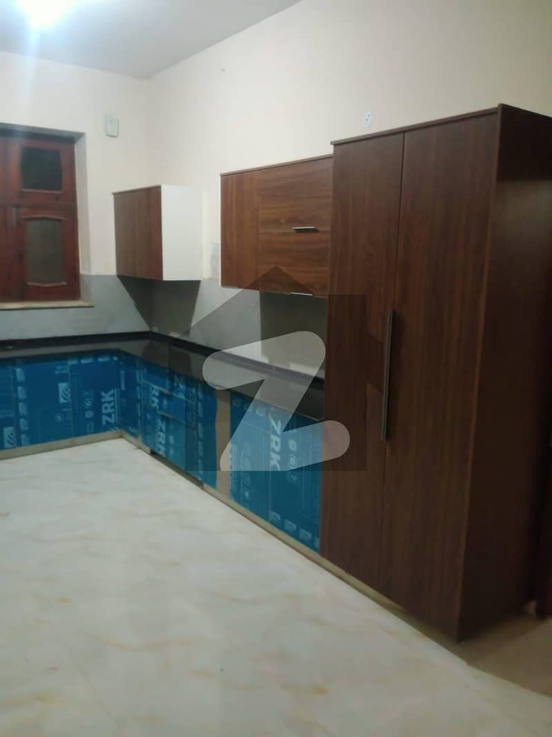 2 KANAL 6 BEDROOM HOUSE AVAILABLE FOR RENT