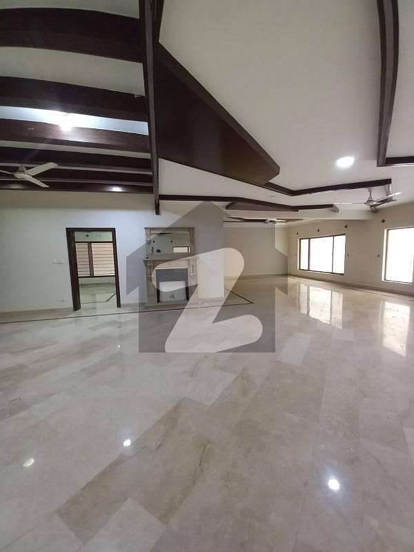 1 Kanal Full House Available For Rent In E-11 1 Kanal Full House Available For Rent In E-11