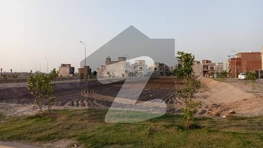10 Marla 80 Feet Road Half Paid Transfer Free Plot For Sale In Crystal Block Park View City Lahore