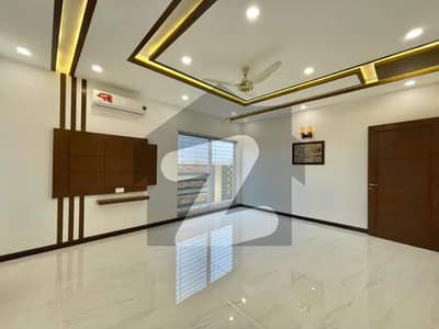 Shaz Residency flat For Rent 3 Bed DD