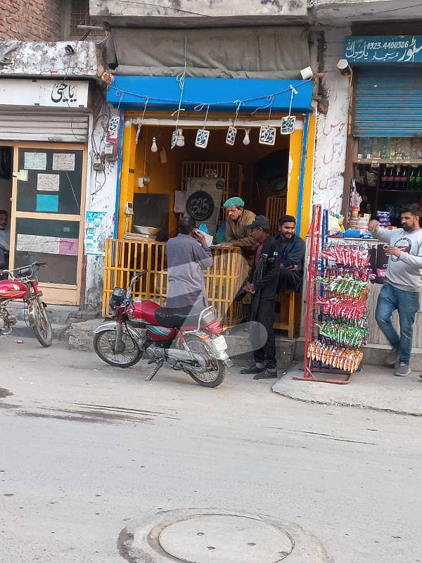 سمن آباد لاہور میں 0 مرلہ دکان 15.0 ہزار میں کرایہ پر دستیاب ہے۔