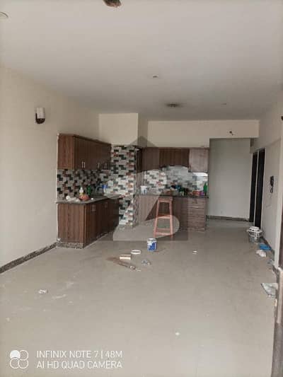 3 bed dd main road project flat available for rent at FB area blk 6
lift & coverd parking