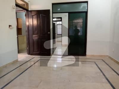 Prime Location Saadi Town 120 Sq Yd House For Rent