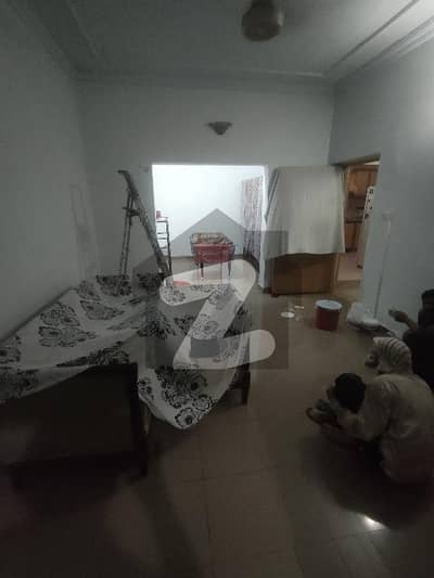 گڑھی شاہو لاہور میں 2 کمروں کا 2 مرلہ مکان 32.0 ہزار میں کرایہ پر دستیاب ہے۔