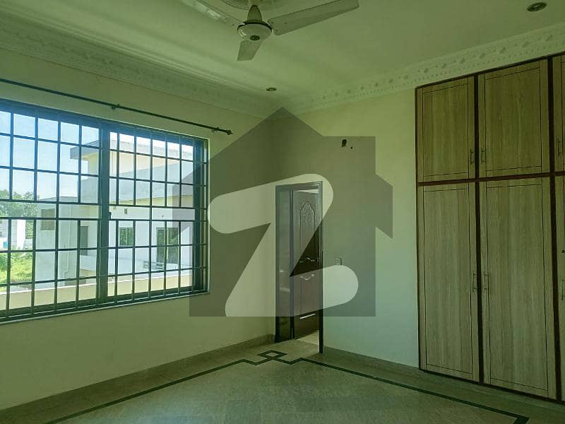 1 Kanal Upper Portion For Rent 1 Kanal Upper Portion For Rent