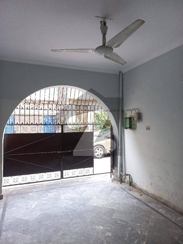 گارڈن ٹاؤن - طارق بلاک گارڈن ٹاؤن,لاہور میں 3 کمروں کا 5 مرلہ مکان 85.0 ہزار میں کرایہ پر دستیاب ہے۔