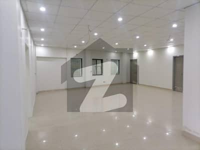 2500 Square Feet Office For Rent On Mm Alam Road Gulberg 3 Lahore