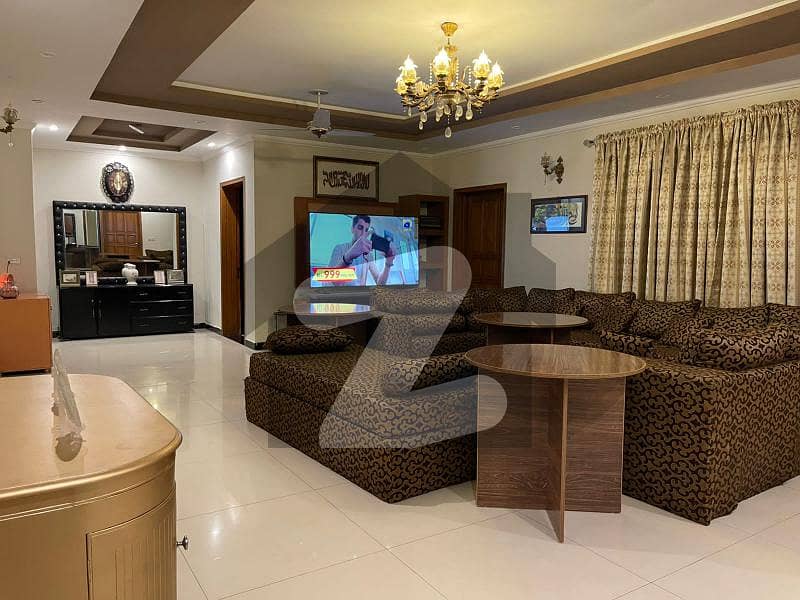 1 Kanal 3 Bed Fully Furnished House Per Month Available For Rent
